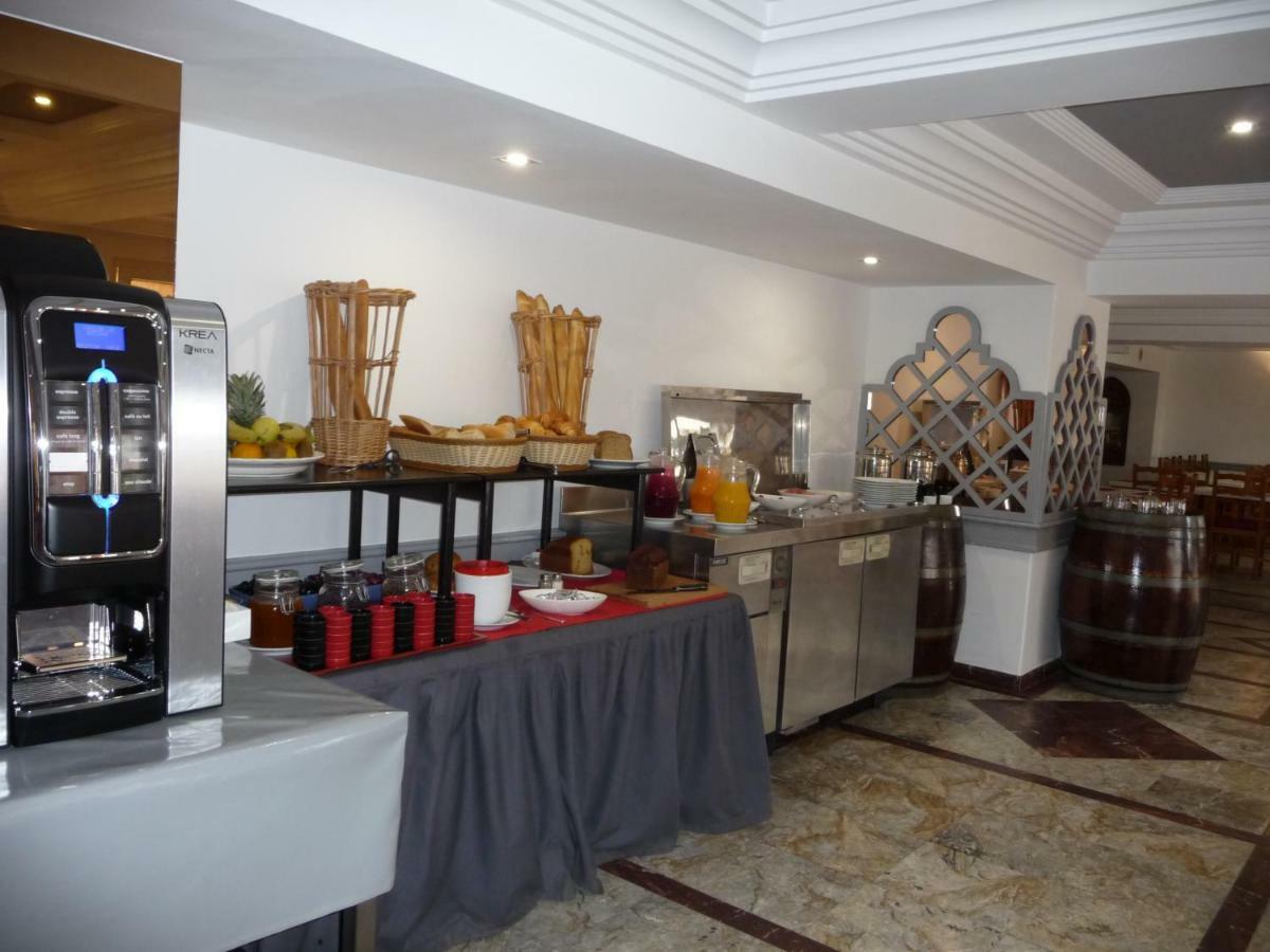 Hotel Kamal City Center Agadir Bagian luar foto