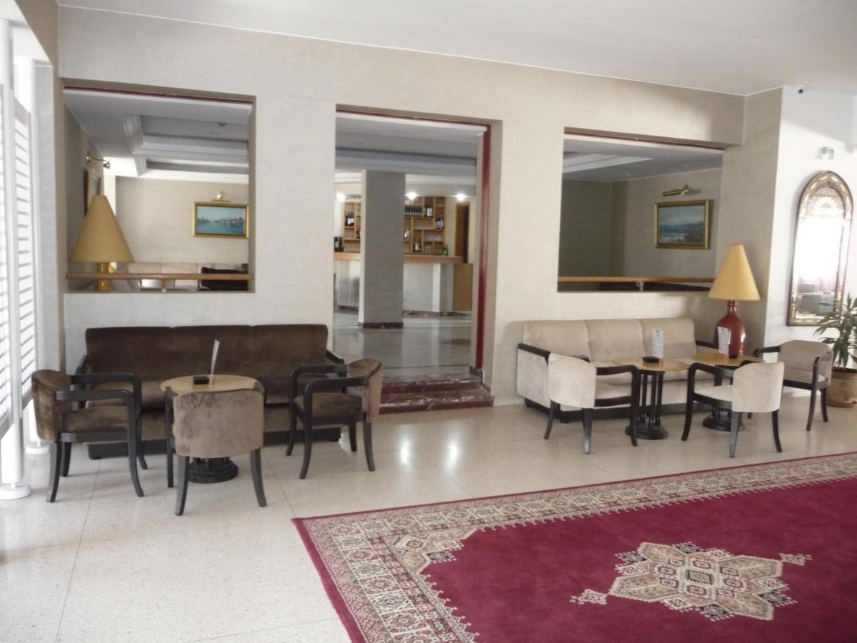 Hotel Kamal City Center Agadir Bagian luar foto